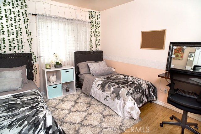 4 Bed Home for Sale in Encino, California