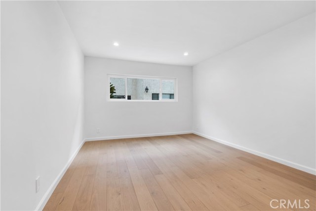 1 Bed Home for Sale in Sherman Oaks, California