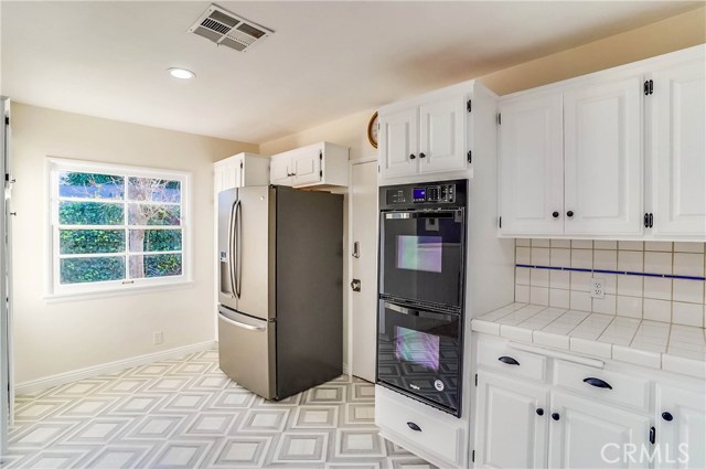 4 Bed Home for Sale in Valley Village, California