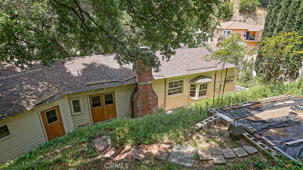 Photo for 2592 E Chevy Chase Drive, Glendale, CA 91206 - Listing #SR-19139561 2592 E Chevy Chase Drive, Glendale, CA 91206