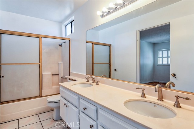 2 Bed Home for Sale in Panorama City, California