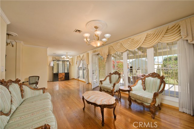 3 Bed Home for Sale in Granada Hills, California