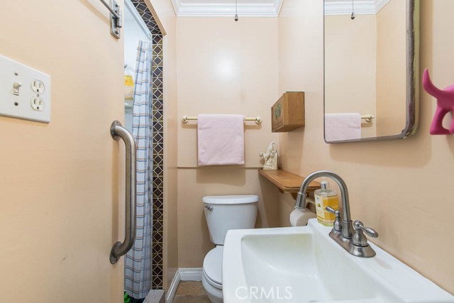 3 Bed Home for Sale in Van Nuys, California