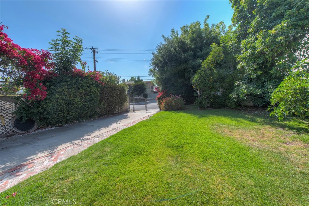 Photo for 4712 Pennsylvania Avenue, La Crescenta, CA 91214 - Listing #SR-19161702 4712 Pennsylvania Avenue, La Crescenta, CA 91214
