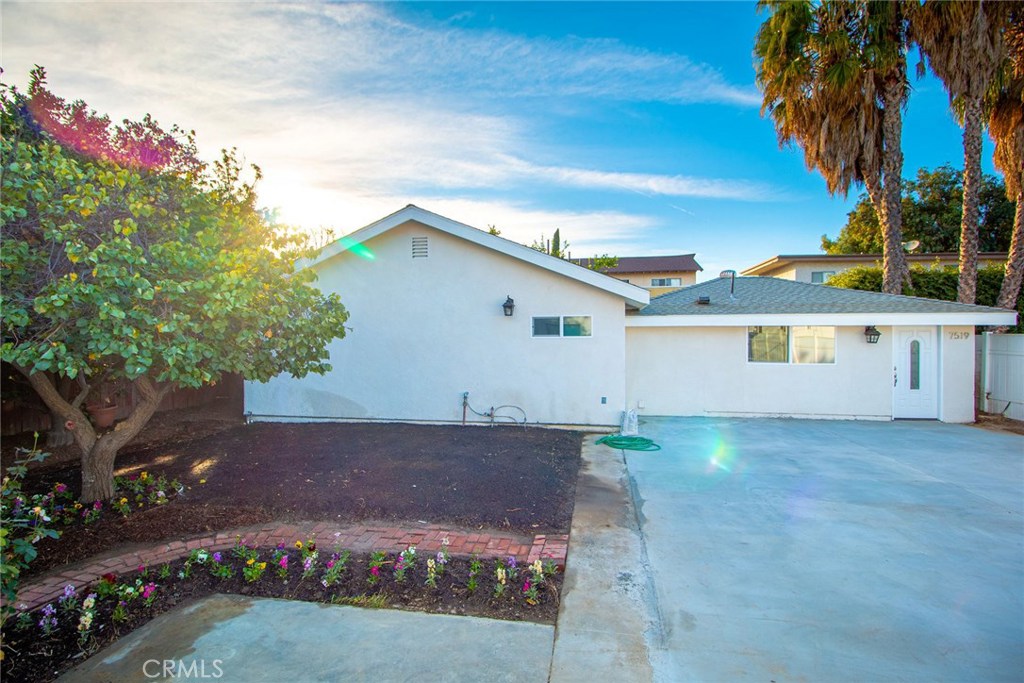 Photo for 7517 Darby Avenue, Reseda, CA 91335 - Listing #SR-20003786 7517 Darby Avenue, Reseda, CA 91335