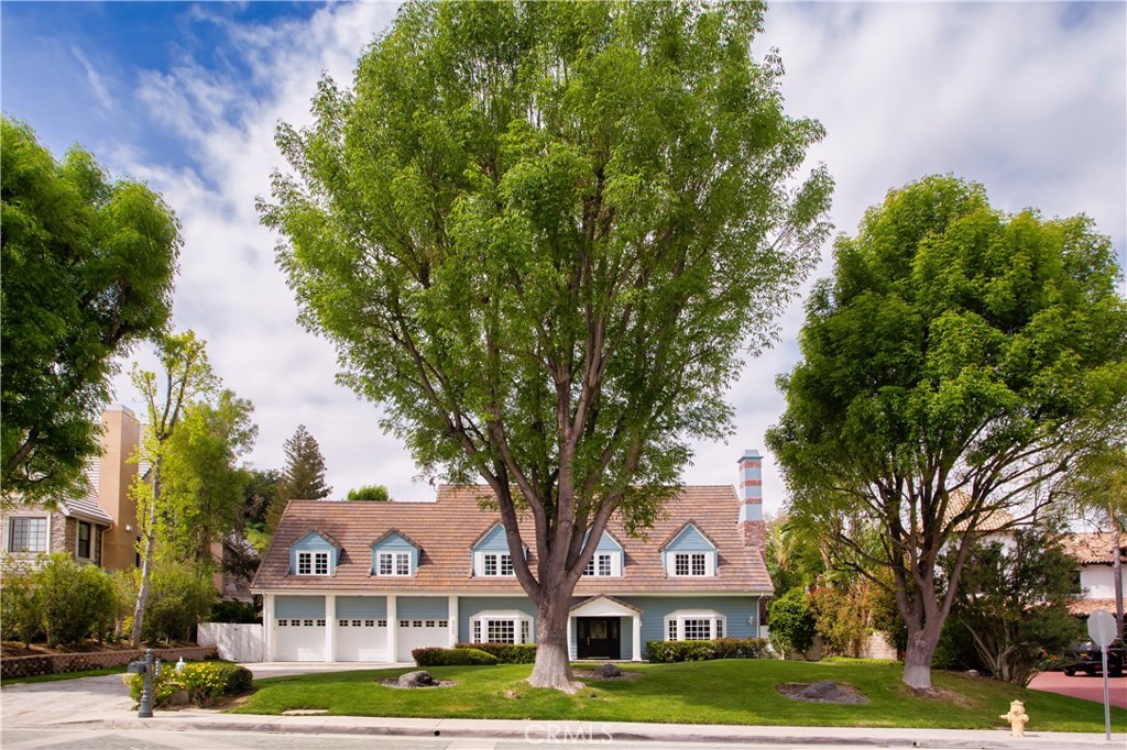 Photo for 4733 Westchester Drive, Woodland Hills, CA 91364 - Listing #SR-19233022 4733 Westchester Drive, Woodland Hills, CA 91364