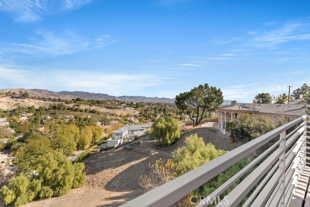 5 Bed Home for Sale in Granada Hills, California
