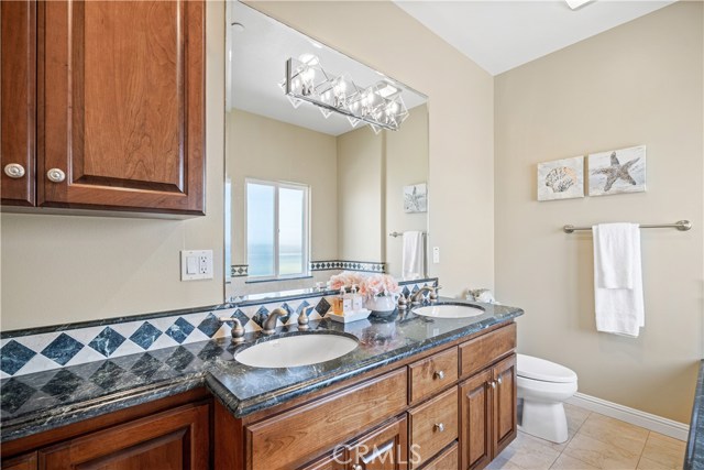 817 Garnet Street, Redondo Beach, California 90277, 3 Bedrooms Bedrooms, ,3 BathroomsBathrooms,Residential,Sold,Garnet,SR20234733