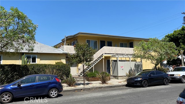  Income Home for Sale in Studio City, California