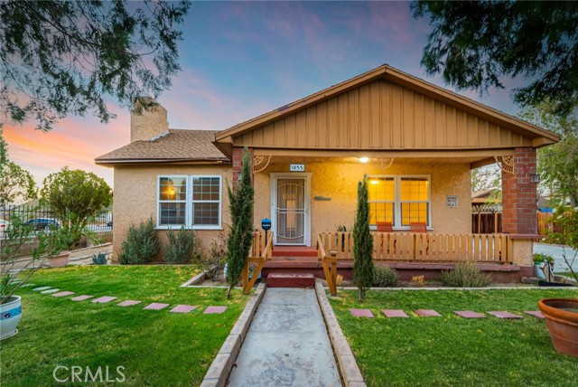 Detail Gallery Image 1 of 1 For 1855 Locust St, Rosamond,  CA 93560 - 4 Beds | 2/1 Baths