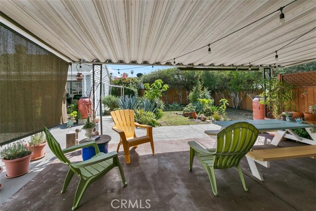 2 Bed Home for Sale in Van Nuys, California