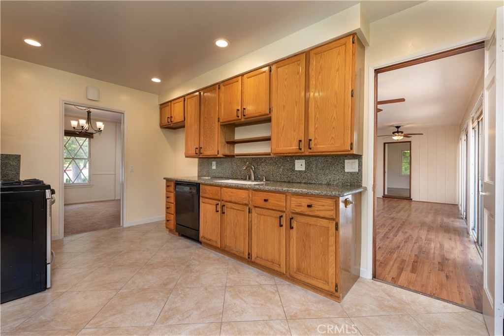 Photo for 4240 LOWELL Avenue, La Crescenta, CA 91214 - Listing #SR-19124116 4240 LOWELL Avenue, La Crescenta, CA 91214