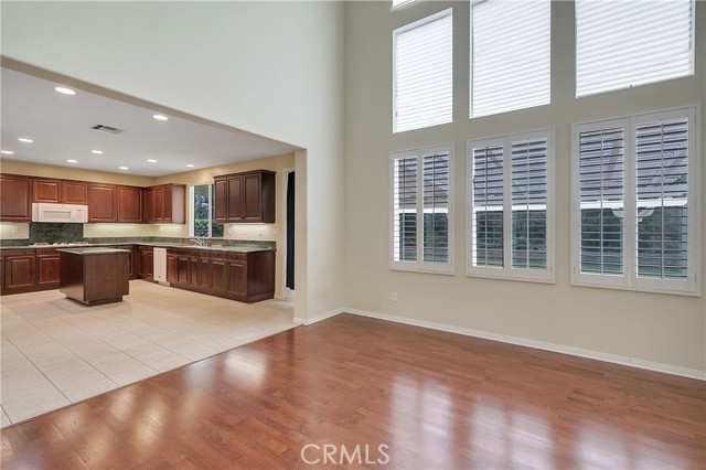 4 Bed Home for Sale in Saugus, California