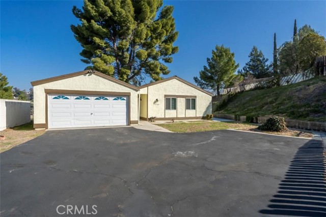 2 Bed Home for Sale in Canyon Country, California
