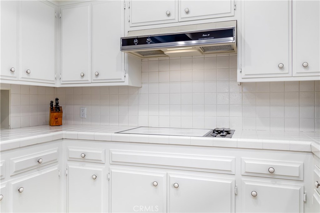 Photo for 1422 N CENTRAL Avenue, 8, Glendale, CA 91202 - Listing #SR-19243085 1422 N CENTRAL Avenue, 8, Glendale, CA 91202