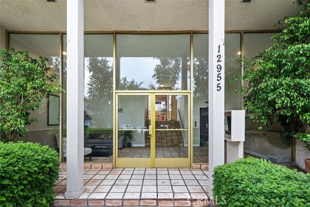 2 Bed Home for Sale in Sherman Oaks, California
