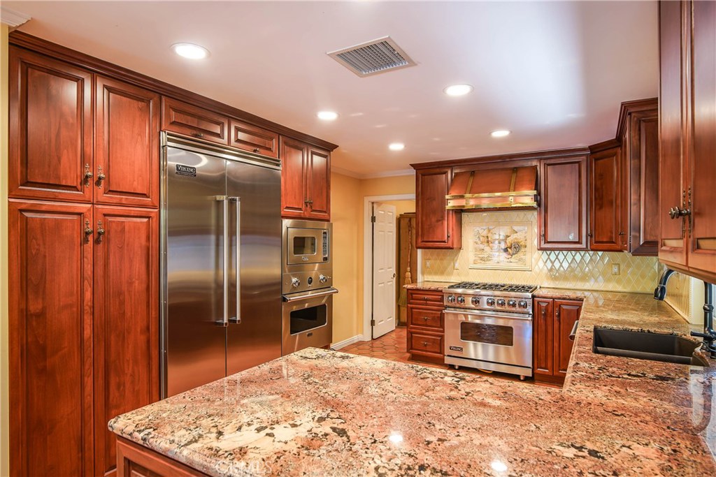 Photo for 23727 Fitzgerald Street, West Hills, CA 91304 - Listing #SR-19270517 23727 Fitzgerald Street, West Hills, CA 91304