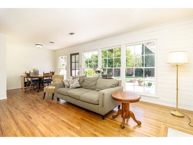 3 Bed Home for Sale in Granada Hills, California