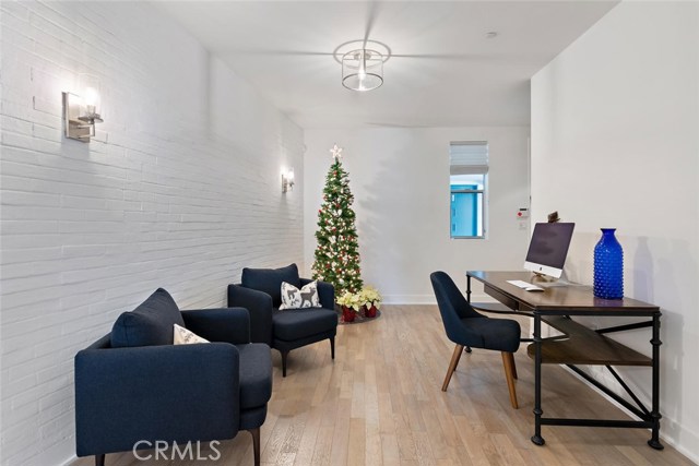 2 Bed Home for Sale in Studio City, California