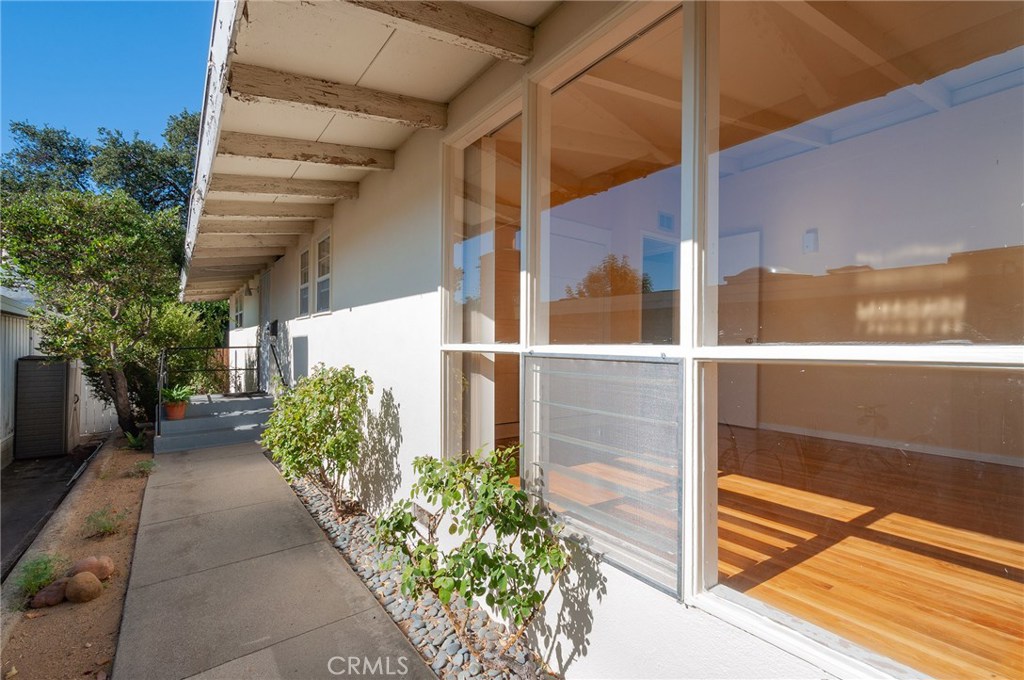 Photo for 9743 PALI Avenue, Tujunga, CA 91042 - Listing #SR-19267232 9743 PALI Avenue, Tujunga, CA 91042