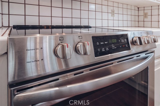 2 Bed Home for Sale in Los Angeles, California