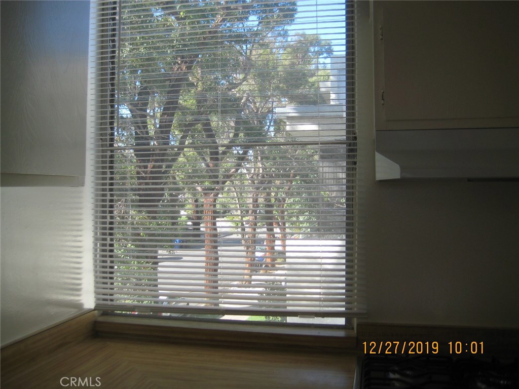 Photo for 22041 Costanso Street, 201, Woodland Hills, CA 91364 - Listing #SR-19275876 22041 Costanso Street, 201, Woodland Hills, CA 91364