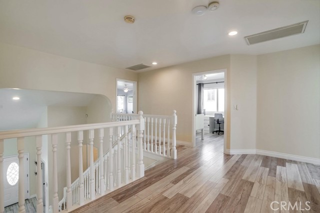 5 Bed Home for Sale in Valley Village, California