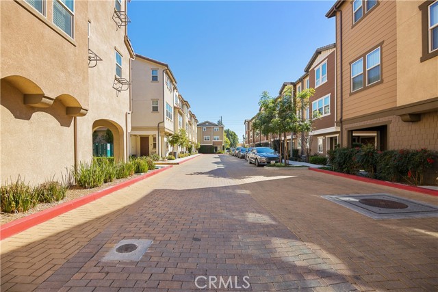 3 Bed Home for Sale in Van Nuys, California