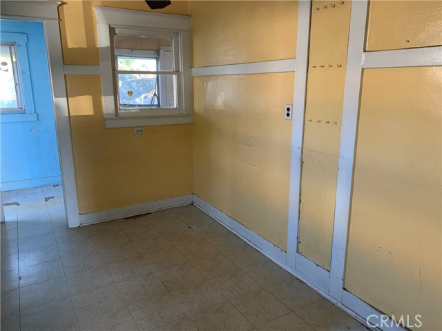 2 Bed Home for Sale in San Fernando, California