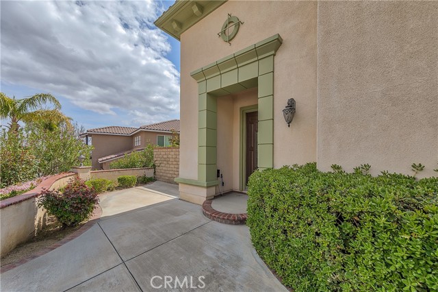 4 Bed Home for Sale in Saugus, California