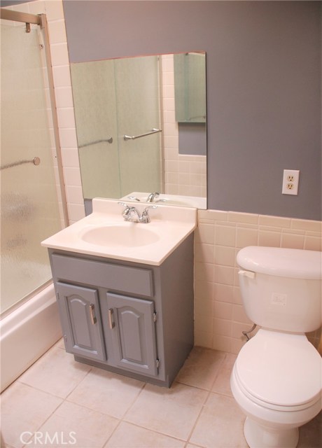 1 Bed Home for Sale in North Hollywood, California