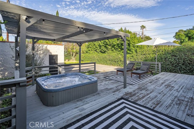 2 Bed Home for Sale in Toluca Lake, California