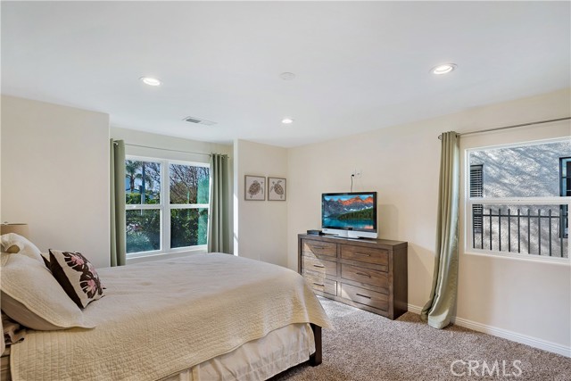 4 Bed Home for Sale in Sherman Oaks, California