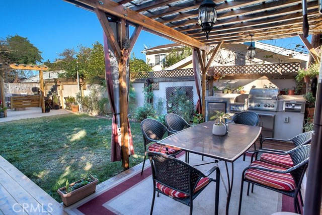 4 Bed Home for Sale in Encino, California