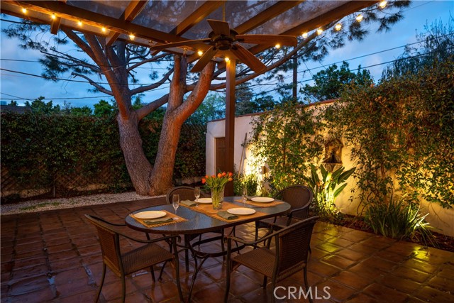 5 Bed Home for Sale in Studio City, California