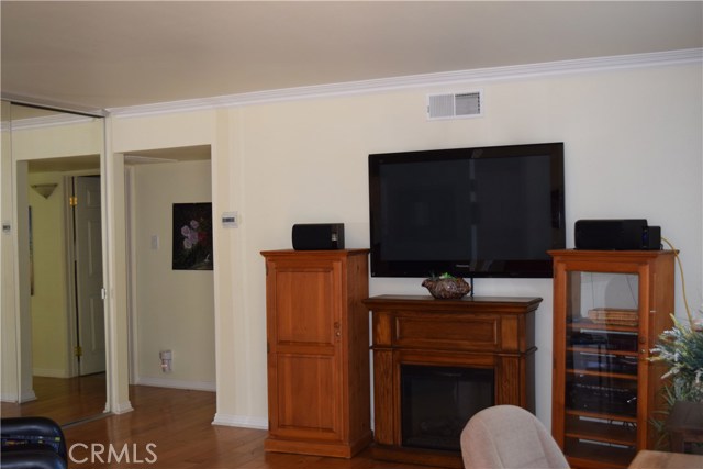 2 Bed Home for Sale in Thousand Oaks, California