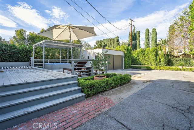 2 Bed Home for Sale in Toluca Lake, California