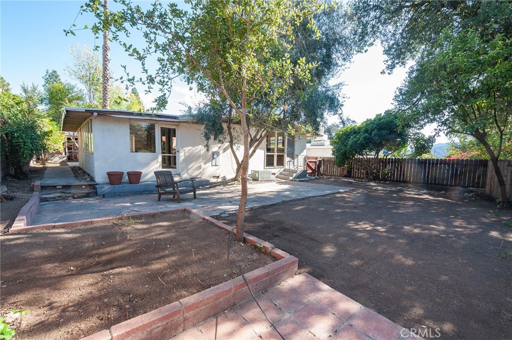 Photo for 9743 PALI Avenue, Tujunga, CA 91042 - Listing #SR-19267232 9743 PALI Avenue, Tujunga, CA 91042