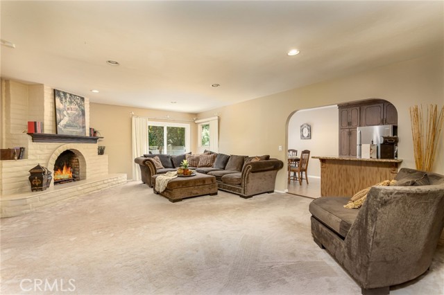 2 Bed Home for Sale in Lake Balboa, California
