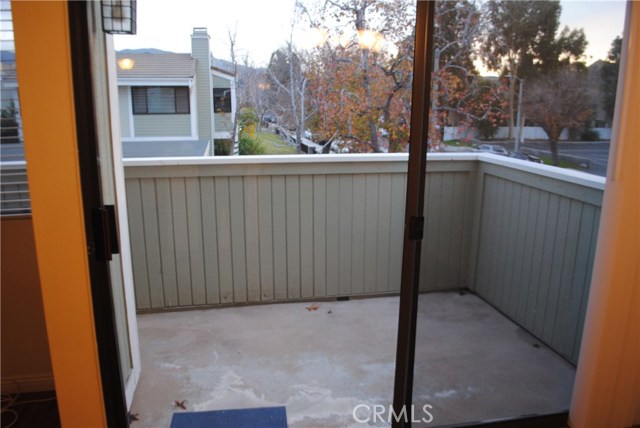 2 Bed Home for Sale in Canyon Country, California
