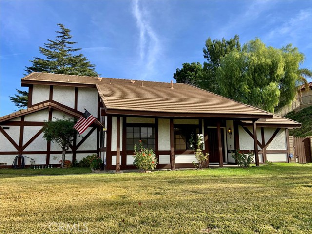 4 Bed Home for Sale in Newhall, California