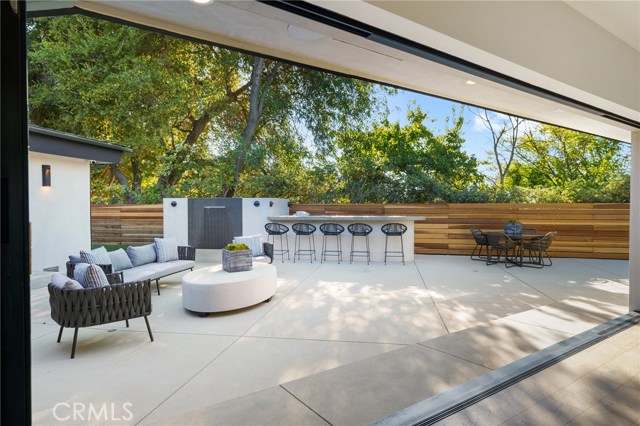 4 Bed Home for Sale in Encino, California
