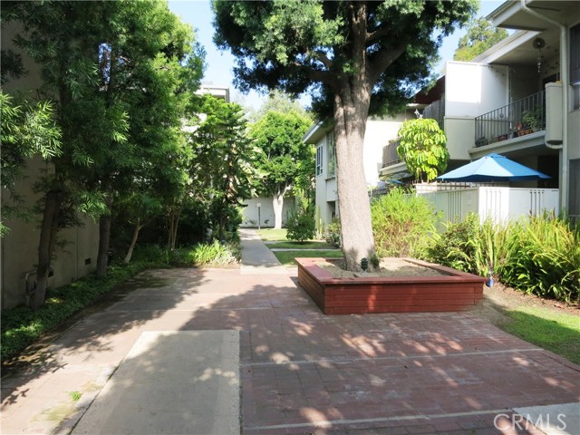 3 Bed Home for Sale in Studio City, California