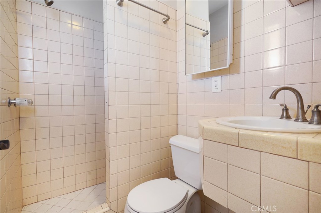 Photo for 1010 LINDEN Avenue, Glendale, CA 91201 - Listing #SR-19200501 1010 LINDEN Avenue, Glendale, CA 91201