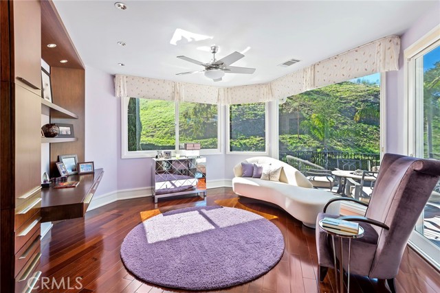 6 Bed Home for Sale in Calabasas, California