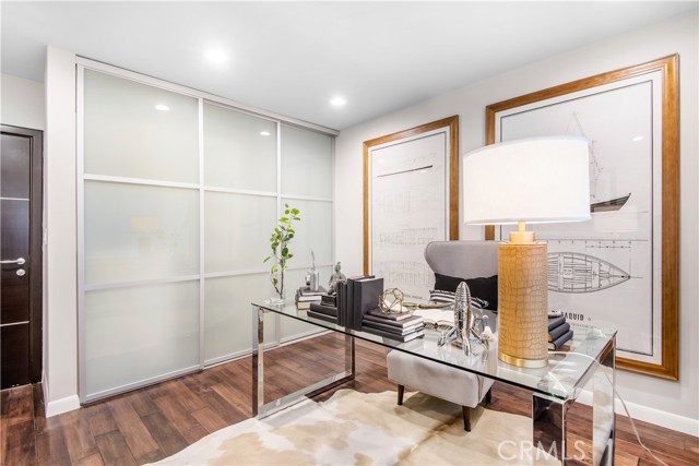 4 Bed Home for Sale in Studio City, California