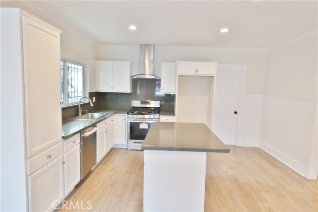 3 Bed Home for Sale in Los Angeles, California