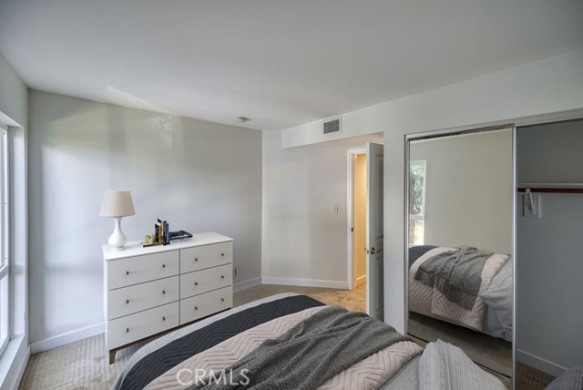 2 Bed Home for Sale in Studio City, California