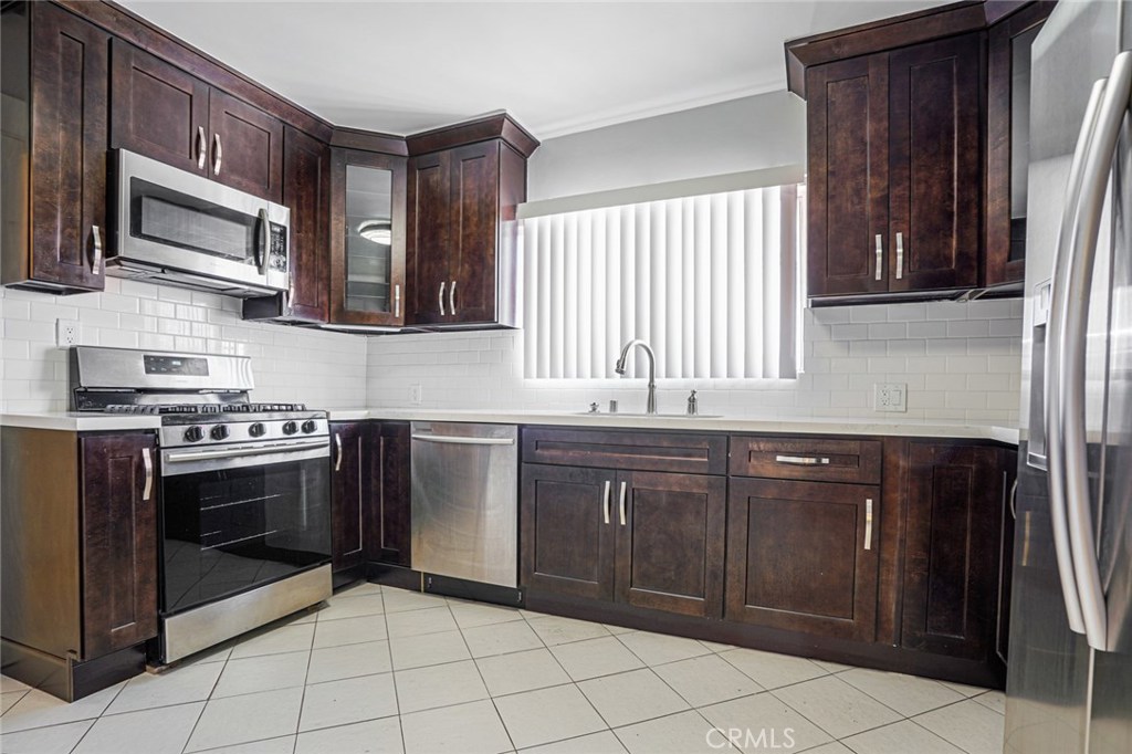 Photo for 1010 LINDEN Avenue, Glendale, CA 91201 - Listing #SR-19200501 1010 LINDEN Avenue, Glendale, CA 91201