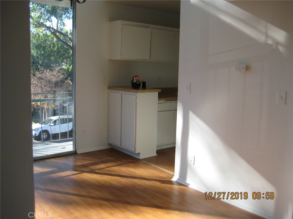 Photo for 22041 Costanso Street, 201, Woodland Hills, CA 91364 - Listing #SR-19275876 22041 Costanso Street, 201, Woodland Hills, CA 91364